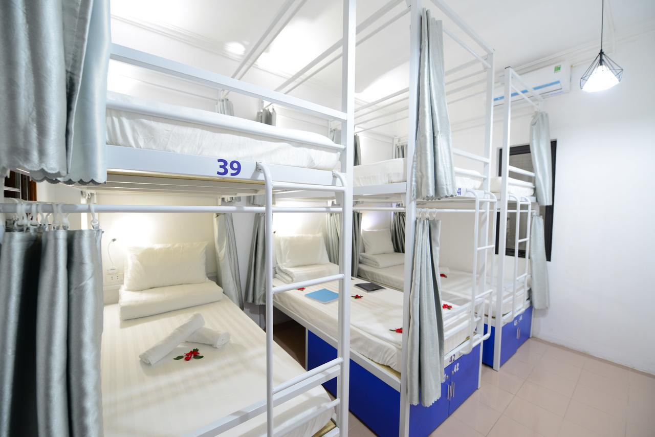 Pillow Backpacker Hostel (Adults Only) هانوي المظهر الخارجي الصورة