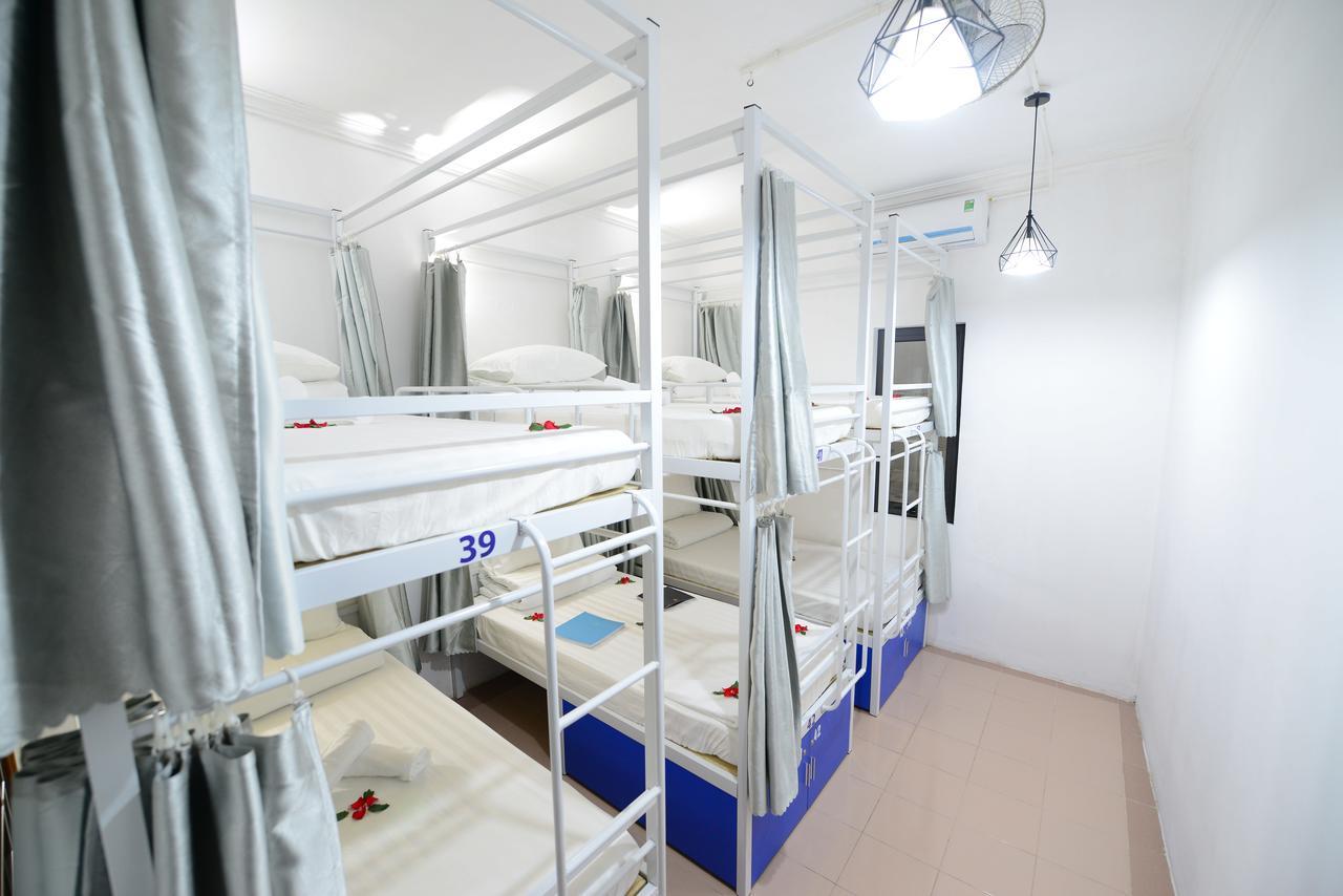 Pillow Backpacker Hostel (Adults Only) هانوي المظهر الخارجي الصورة