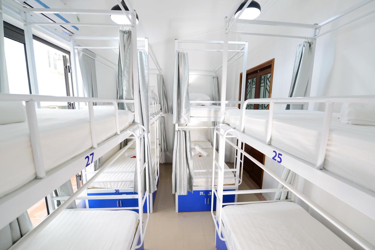 Pillow Backpacker Hostel (Adults Only) هانوي المظهر الخارجي الصورة