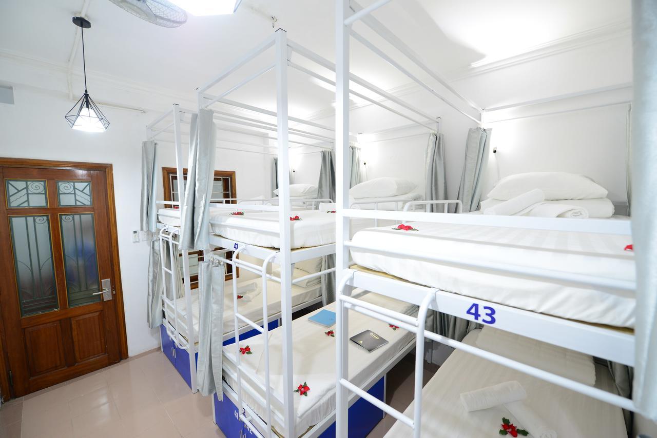 Pillow Backpacker Hostel (Adults Only) هانوي المظهر الخارجي الصورة