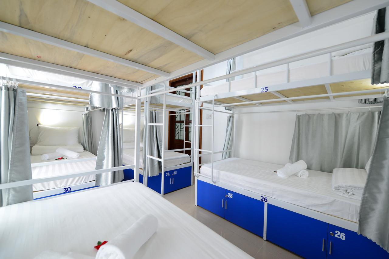Pillow Backpacker Hostel (Adults Only) هانوي المظهر الخارجي الصورة