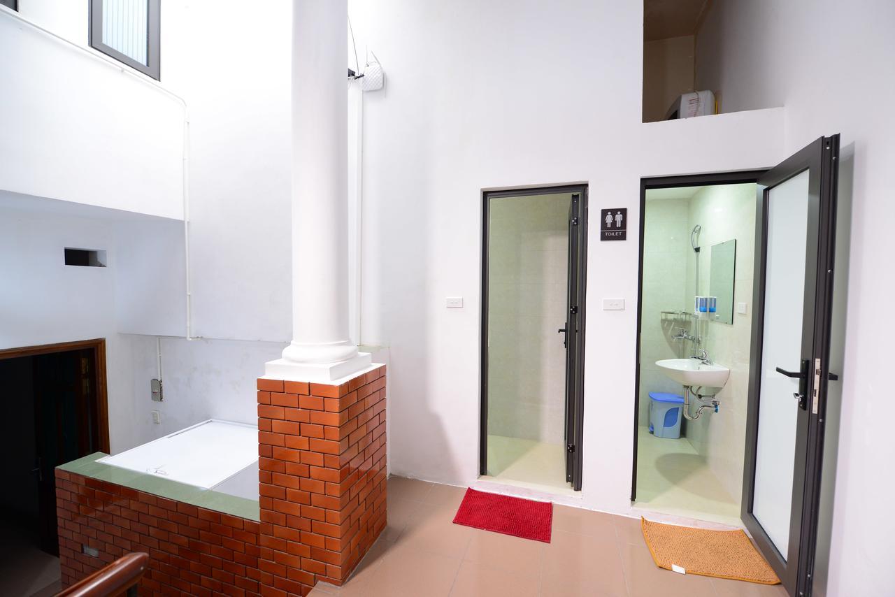 Pillow Backpacker Hostel (Adults Only) هانوي المظهر الخارجي الصورة